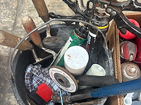 Lot diverse - afbeelding 1 van  9