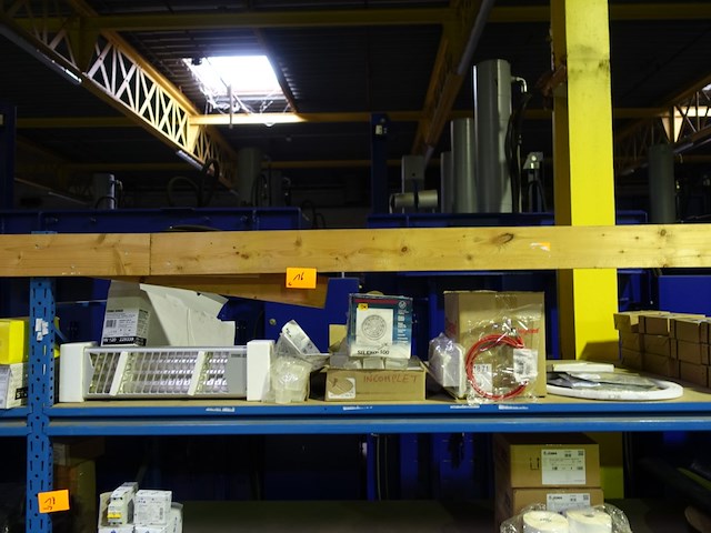 Lot diversen - afbeelding 1 van  12