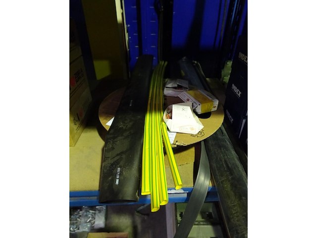 Lot diversen - afbeelding 20 van  25