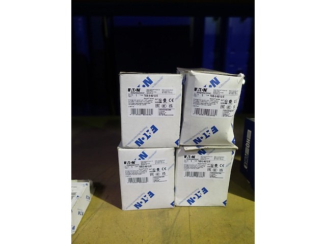 Lot diversen - afbeelding 6 van  25