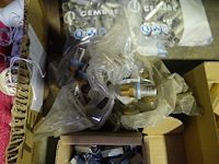 Lot diversen - afbeelding 7 van  9