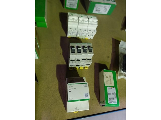 Lot diversen - afbeelding 14 van  19