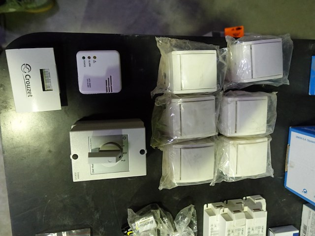 Lot diversen - afbeelding 2 van  13