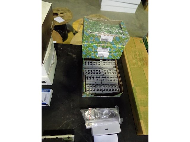 Lot diversen - afbeelding 7 van  13