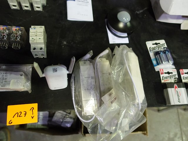 Lot diversen - afbeelding 8 van  13