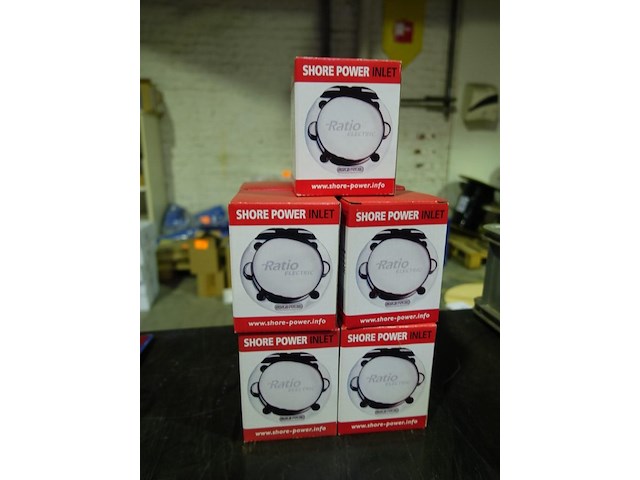 Lot diversen - afbeelding 12 van  25