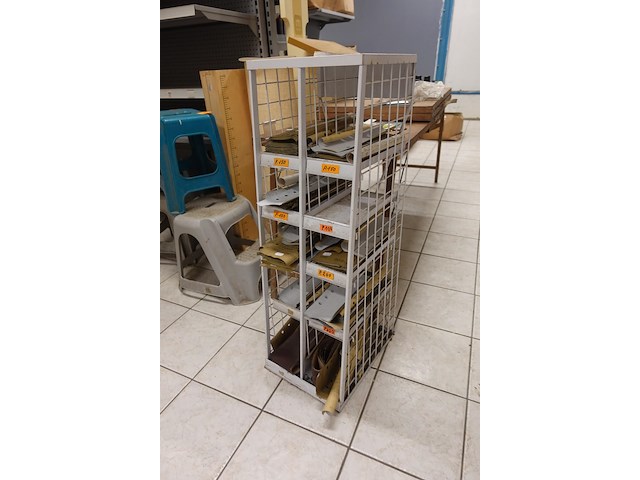 Lot diversen - afbeelding 2 van  8