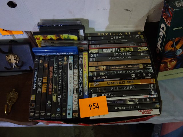 Lot dvd's ( 32 stuks) - afbeelding 1 van  1