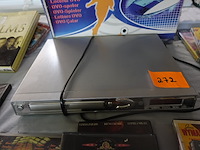 Lot dvd's met dvd speler - afbeelding 2 van  11