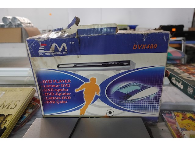 Lot dvd's met dvd speler - afbeelding 3 van  11