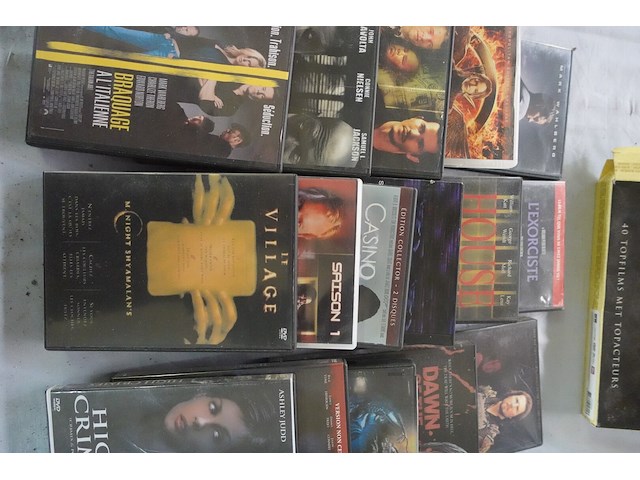 Lot dvd's met dvd speler - afbeelding 5 van  11