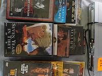 Lot dvd's met dvd speler - afbeelding 8 van  11