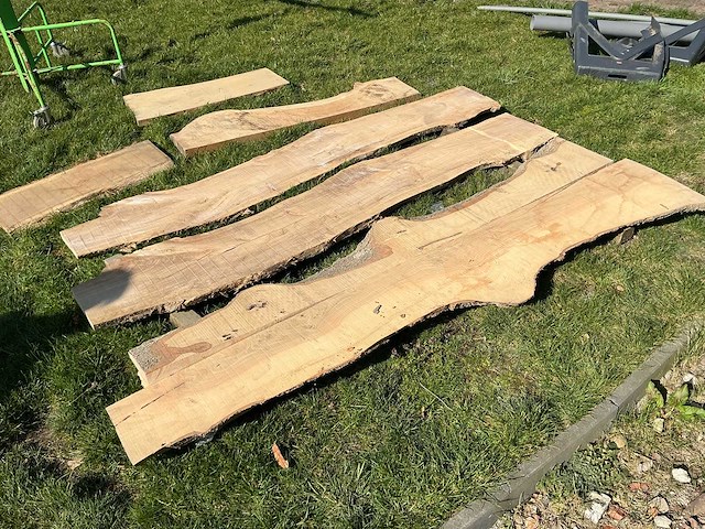 Lot eiken planken onbewerkt hardhout - afbeelding 2 van  7