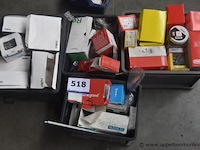 Lot elektramateriaal - afbeelding 2 van  3