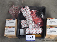 Lot elektramateriaal - afbeelding 1 van  2