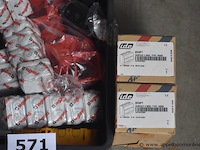 Lot elektramateriaal - afbeelding 2 van  2