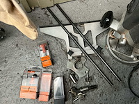 Lot : elu frees/ makita bandfrees / hitachi cirkelzaag overige gereedschappen - afbeelding 2 van  11