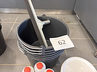 Lot emmers / hand wipes / pvc cleaner - afbeelding 5 van  5
