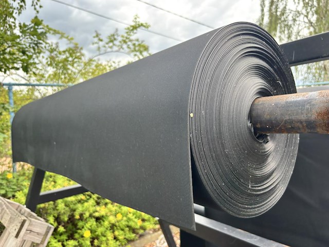 Lot epdm + bijhorende kar - afbeelding 4 van  5