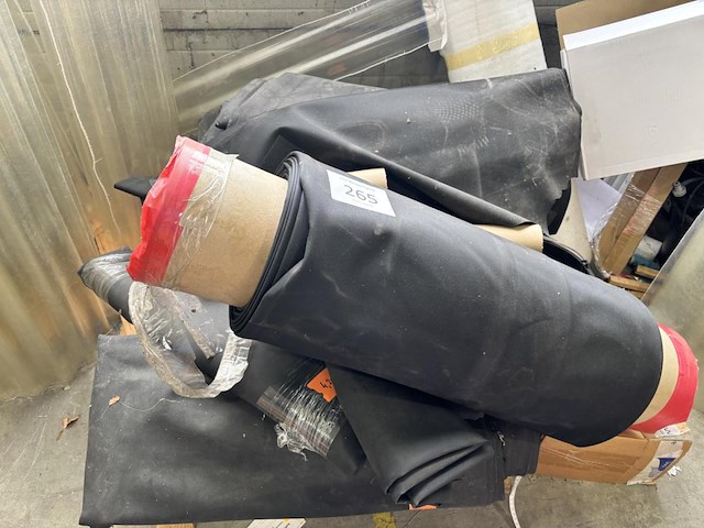 Lot epdm - afbeelding 1 van  3