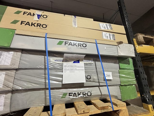Lot fakro dakvensters - afbeelding 1 van  3
