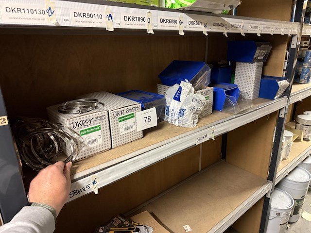 Lot fasteners - afbeelding 1 van  7