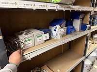 Lot fasteners - afbeelding 1 van  7