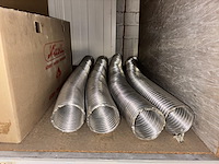 Lot flexibele ventilatie buizen - afbeelding 4 van  8