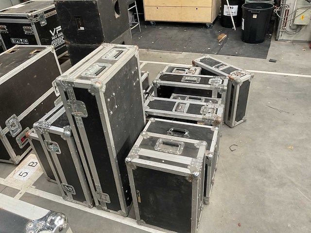 Lot flightcases (13x) - afbeelding 4 van  8