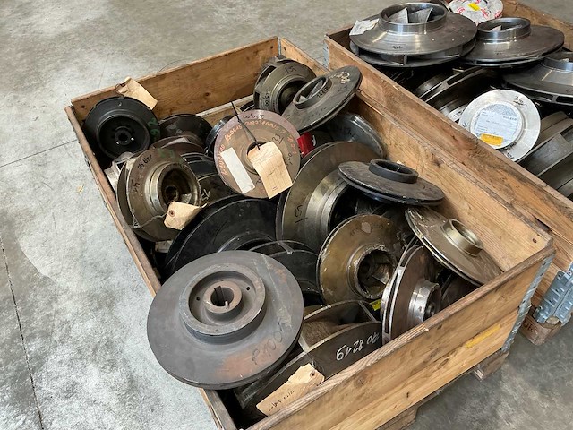 Lot: flowserve / sulzer waaier pompunit (27x) - afbeelding 8 van  9
