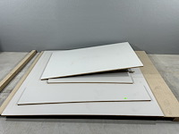 Lot formica panelen 2,3m x 2m - afbeelding 2 van  4