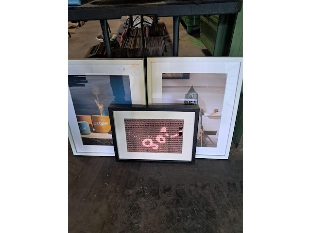 Lot fotokaders 13 st + 3 informatiemappen kunstwerken - afbeelding 1 van  9