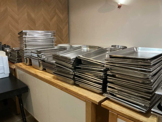 Lot gastronormbakken - afbeelding 1 van  6