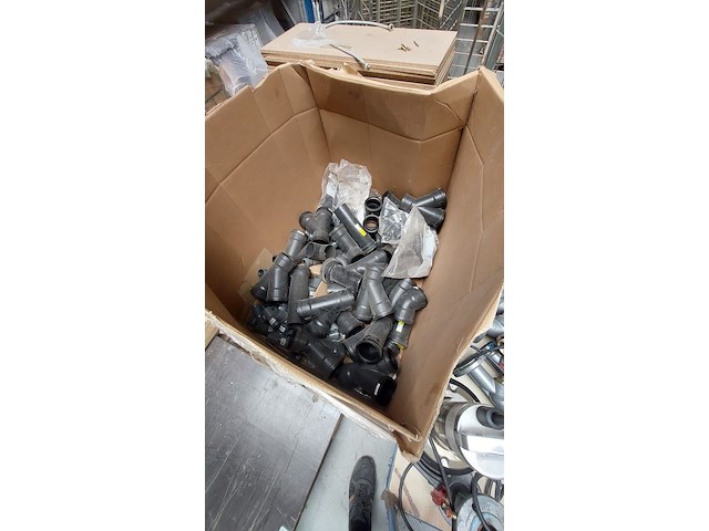 Lot geberit buizen - afbeelding 19 van  27