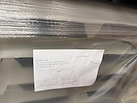 Lot geisoleerde dakpanelen plm 6,2m + lichtstraten - afbeelding 4 van  12