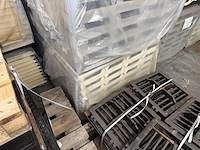 Lot geisoleerde dakpanelen plm 6,2m - afbeelding 5 van  13