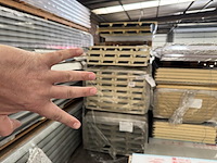Lot geisoleerde dakpanelen plm 6,2m - afbeelding 6 van  13