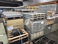 Lot geisoleerde dakpanelen plm 6,2m - afbeelding 13 van  13