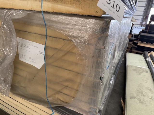 Lot geisoleerde wandpanelen antraciet plm 3,1m - afbeelding 4 van  9