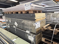 Lot geisoleerde wandpanelen antraciet plm 3,1m - afbeelding 9 van  9