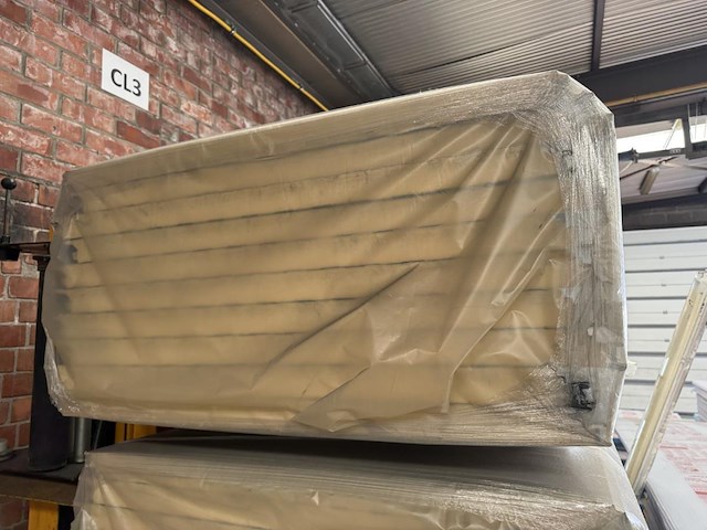 Lot geisoleerde wandpanelen antraciet plm 6,2m - afbeelding 3 van  10
