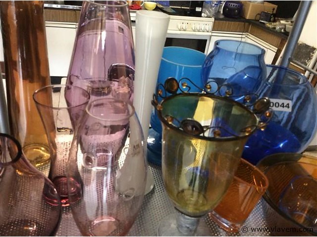 Lot gekleurd glas - afbeelding 2 van  2