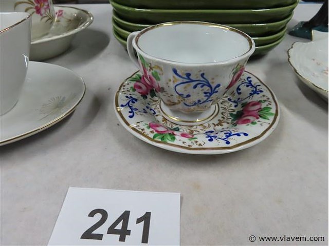 Lot gemengd, oa boch borden - afbeelding 4 van  5