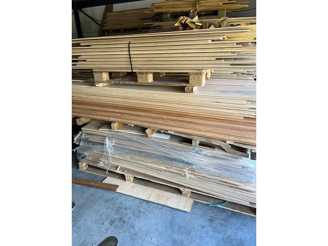 Lot gemengd parket - afbeelding 1 van  3