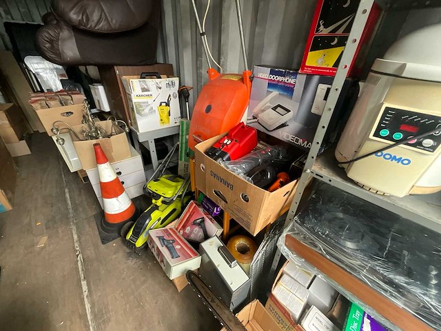 Lot gemengde partij: opslagrekken, elektronica en gereedschap - afbeelding 3 van  33