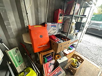 Lot gemengde partij: opslagrekken, elektronica en gereedschap - afbeelding 25 van  33