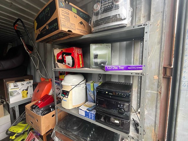 Lot gemengde partij: opslagrekken, elektronica en gereedschap - afbeelding 31 van  33