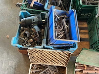 Lot gereedschap diverse overige garage gereedschap - afbeelding 2 van  13
