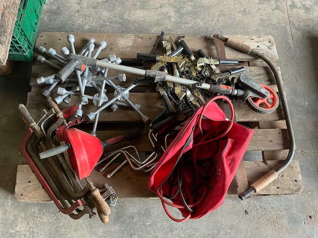 Lot gereedschap diverse overige garage gereedschap - afbeelding 6 van  13