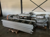 Lot gevalganiseerde bouwhekkens - afbeelding 1 van  6